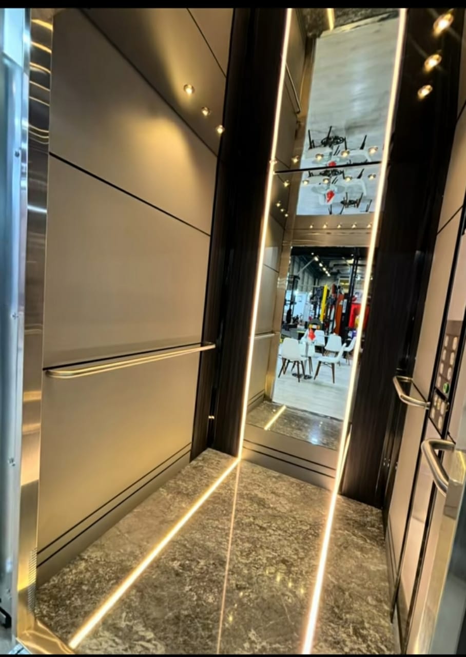 Ascenseur Ligne Contemporaine Épurée